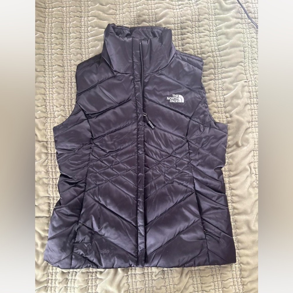The North Face Women's Black Quilted Packable Vest